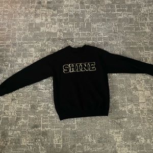 Women’s crewneck sweatshirt, size small